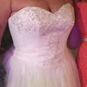 16W wedding dress & veil